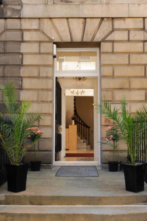 Edinburgh City Suites